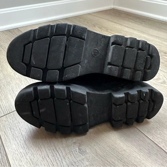 Universal Thread Black Canvas Combat Boots - Picture 7 of 9